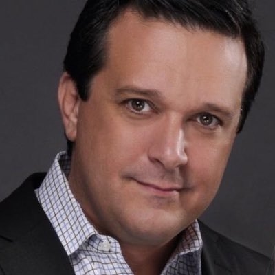 David Carolan: Top producer, Master Broker and sharp negotiator with more than 17 years of experience in Coral Gables, Miami/ Miami Beach real estate markets