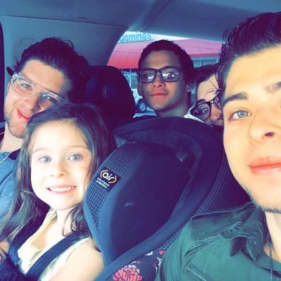 Daily Pictures of The Ochoa Boyz & Princess Des😘👑 They mean the 🌎 to me. they inspire me everyday •Bobby RTW X1 OchoaBoyz❤️ X1 Ryan Followed 2/1/18