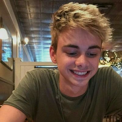 WHY DON'T WE don’t deserves a paragraph. they deserves a thousand books written about how amazing they are. @PRECIOUSBESSON