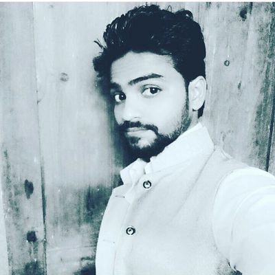 Follow me Follow back 🇮🇳☯☯📍📘💯%
entertainment YouTube channel
Technology lover