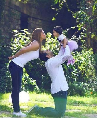 YAyX11zLEPiFNis's profile picture. 