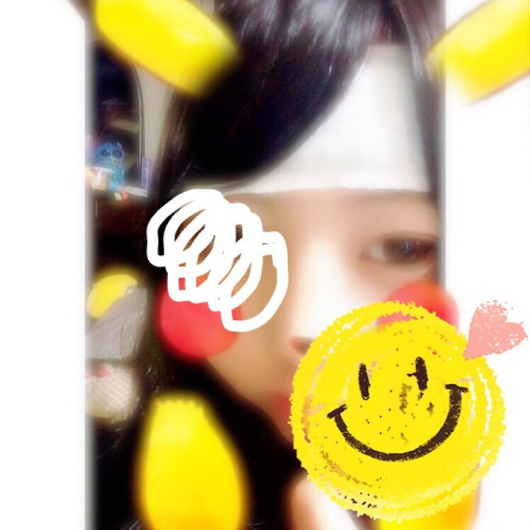 梨奈です✨ 19歳 垂水在住🙄大好きなせんぱい💗 →@osu6ke1d8▶︎@mamyumamyu_29 友達only🙈💕フォロバ100%返します！followしてねーん✨  梨奈の位置情報は…イツメンの隣かミナマクです🙈