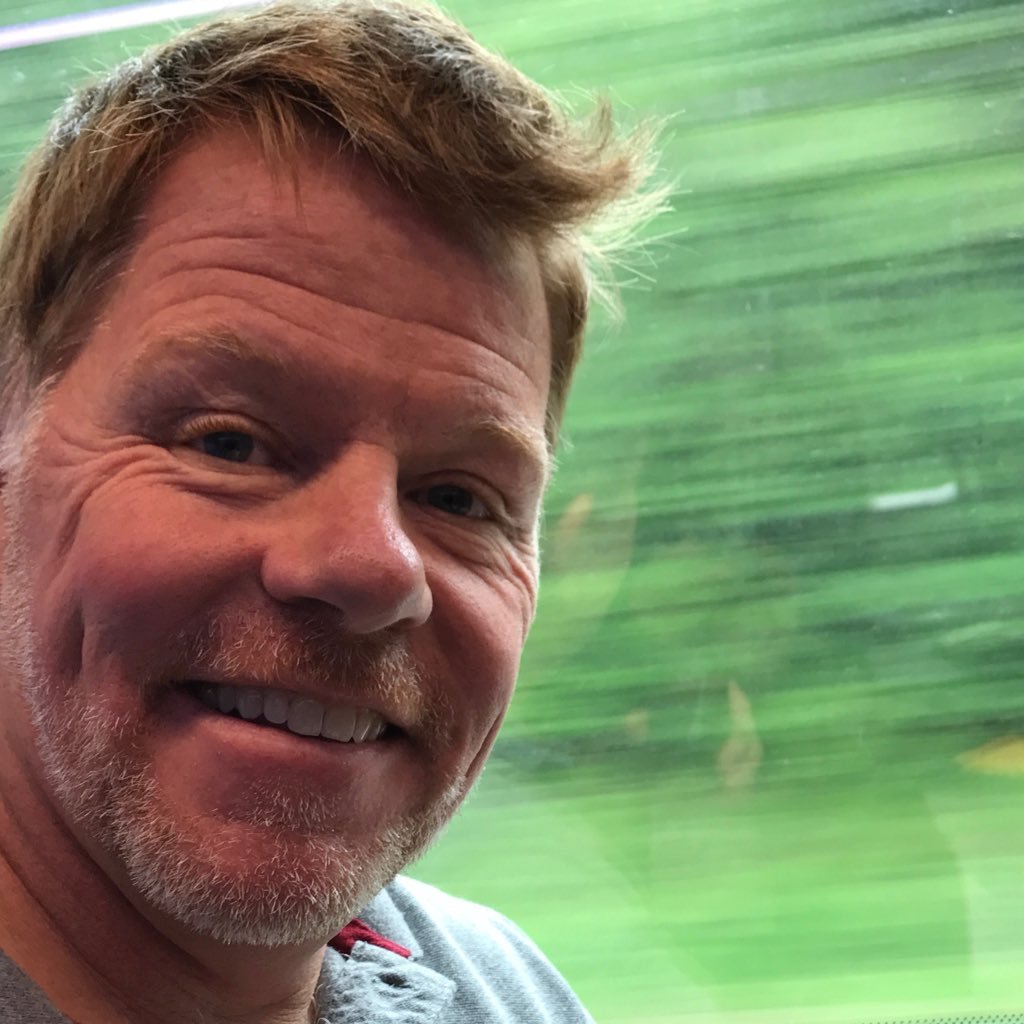 mpoulalion's profile picture. 