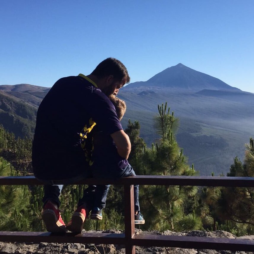 narciya's profile picture. Nacido en cadiz, Soy montador aeronautico y trabajo en Aeroserv . Tb os dejo aqui mi web por si os interesa https://t.co/lQiMi24wsP