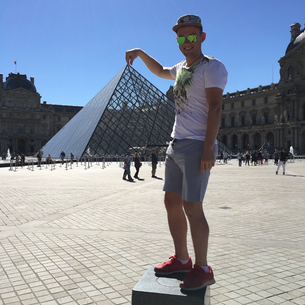 raycolpaert's profile picture. https://t.co/Scf3BvlMQZ | Running | Boxing | Kaa Gent | Online Buyer | Iron man | dreamjob : Google-man :-) | DotComTijger | Blog - https://t.co/w9xNg6E0ka