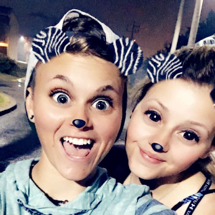 ruck_shh_up's profile picture. Rugby. Pennsylvania Georgia Chemical Soldier. 👭heart on lock