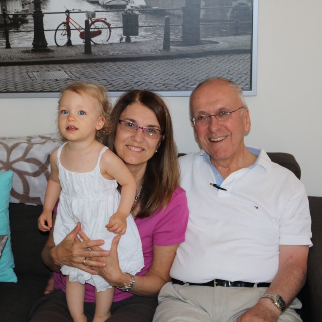 Selling plazas, apt.buildings farms & homes since 1989: Royal LePage Frank Real Estate cell 905-432-4244. Thks for the follow. I follow back as a courtesy
