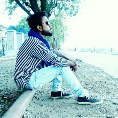 log mere bare me kya sochte hai ye bhi mai sochunga to log kya sochnge ....