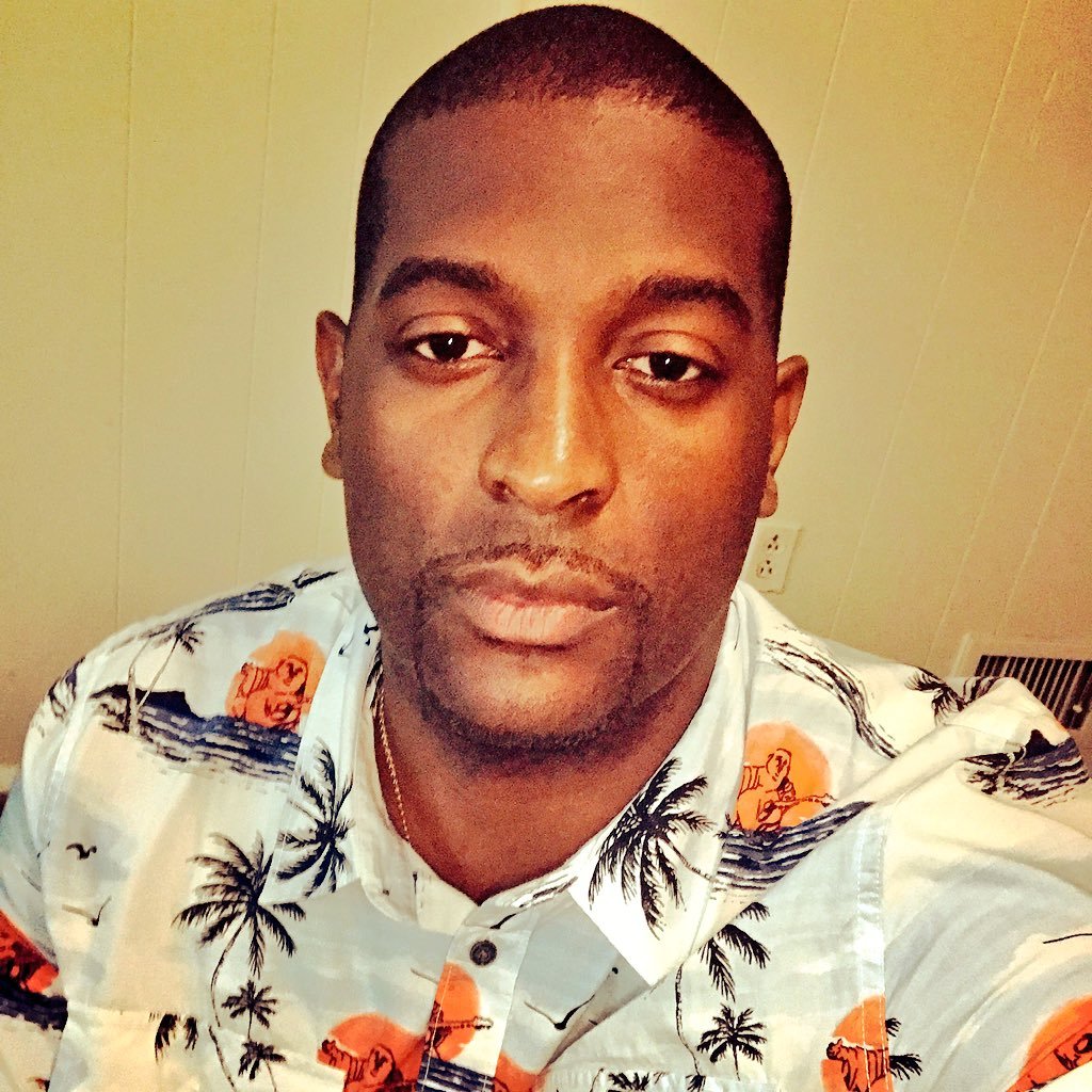 DoNdiNerOz's profile picture. Too Bizzy 4 a Bio