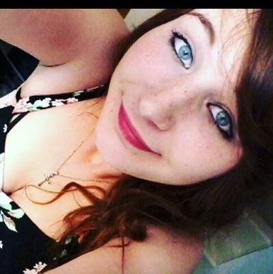 janetmaxine99's profile picture. love my husband and four spoiled kids. they are my life.