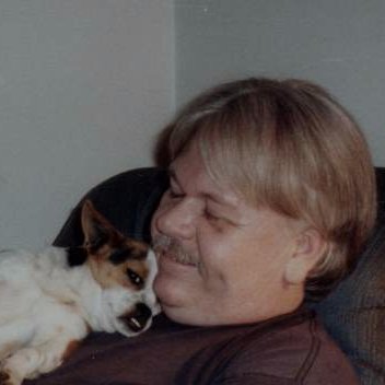 Multi-talented malcontented raconteur. Born -the South Side of Chicago. Spent time at Maryville Acad.,Loyola U, U of Michigan and MTSU, US Navy, ports east.