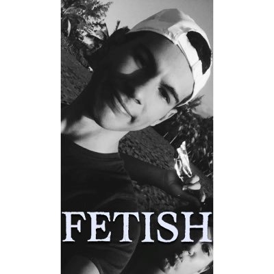 Greg_Waar's profile picture. 19 yo - Un mec perdu sur une île tropicale. Stand Up !