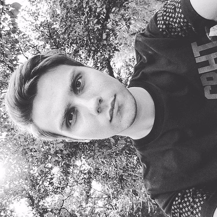 anatvladimirov's profile picture. 