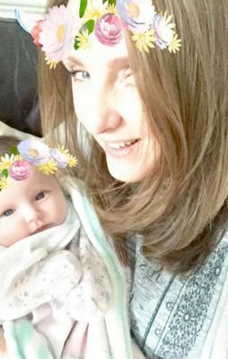 Carolannn11's profile picture. 