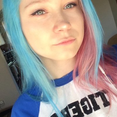 Nina Kay’s Instagram, Twitter & Facebook on IDCrawl