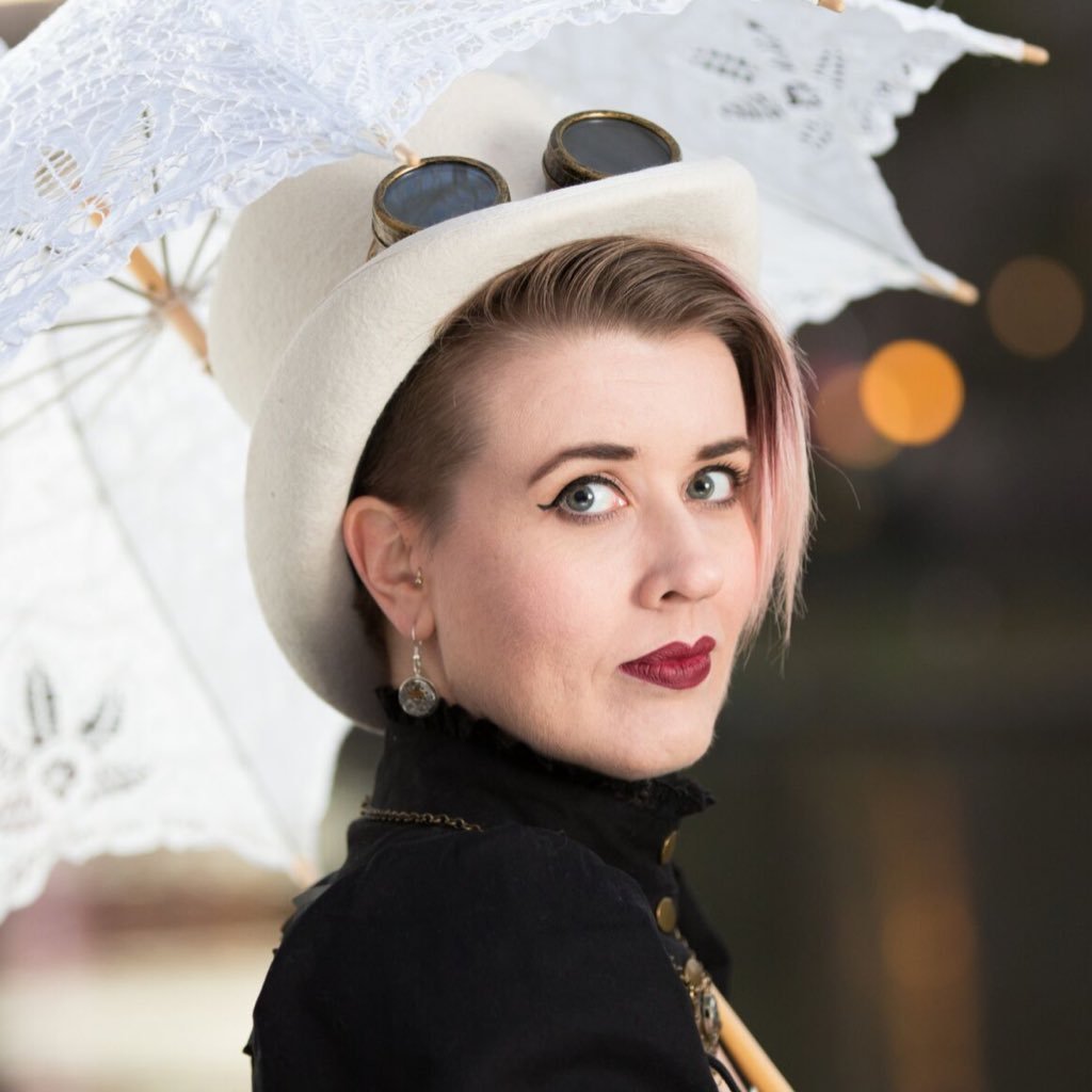 Librarian. Steampunk. Geek.