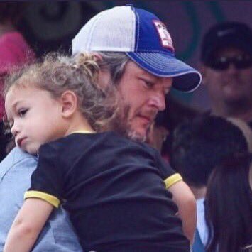 I was listening to Gwen before I learned to walk, and Blake had my heart since the mullet 😉 when will @gwenstefani & @blakeshelton complete me and follow? 😭