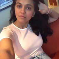 Isha (@ishabhansali_) 's Twitter Profile