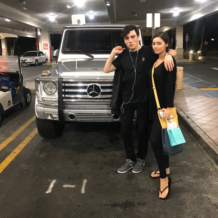 W4nt3dS0ldi3r's profile picture. insta• king_lindsey17 ~ sc• simon_lindsey