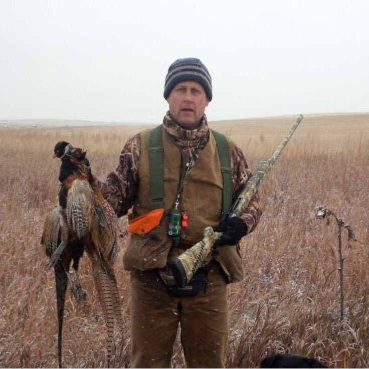 Killarney MB farm boy. Bird hunter. Musky hunter. Airbus A320, A321 #Notsosilentmajority! #FJB Trump won. Fuck Trudeau