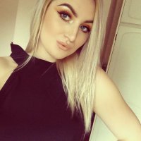 rosalie may (@rozzie_roo) 's Twitter Profile