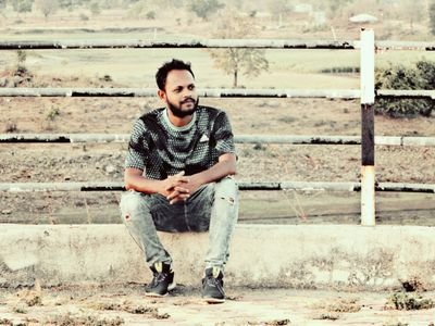 VasavaAd's profile picture. 