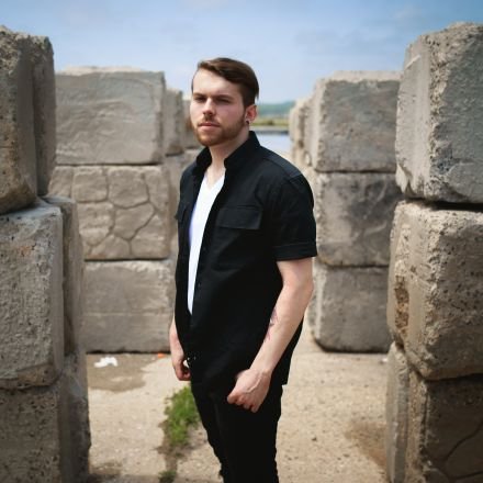 Vocalist/songwriter for AS/HES
follow us @ASHESUSOFFICIAL
New music coming soon catch us on tour this August!