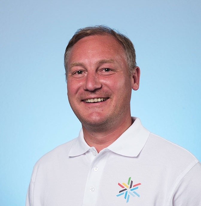 manuelhiemer's profile picture. 09/2007 Diplom als Betriebswirt-im Studium Gründung der Firma M-Solutionis für Auftragsarbeiten-Entwicklung zum Dienstleister für Projektmanagement & Konzepte