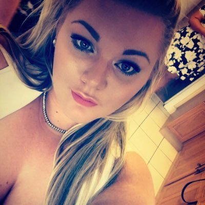 CourtBrad's profile picture. maya ♥