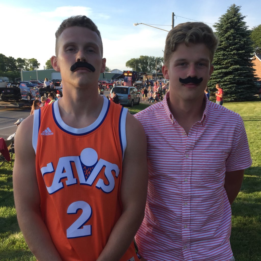 tee_jay545's profile picture. There's beauty in the struggle ugliness in the success