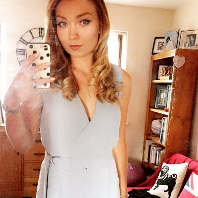 Jo_Feathers's profile picture. 23. Artist. Oxford. Mrs.