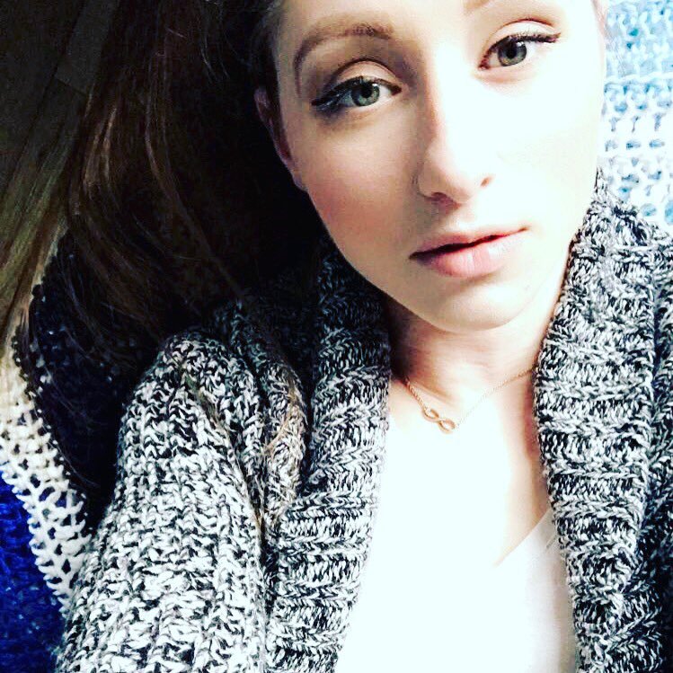 shaytraynor_'s profile picture. my personal random complaint forum