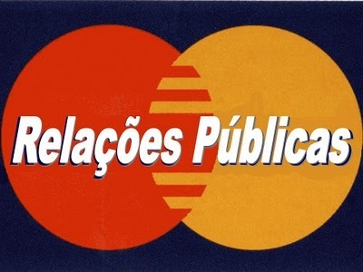 Atualmente técnica em eletrotécnica,atuando em uma indústria química e futura Relações Públicas, que loucura.