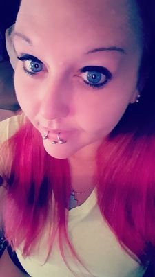 princesstina012's profile picture. 