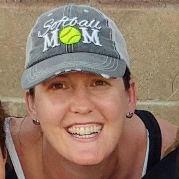 Assumption HS C/O ‘94 • Bellarmine Women’s Basketball Alum C/O ‘98 • Sports Mom 🥎🏐 • Wife 💍 • AHS Teacher 🚀 • NY Yankees Fan • Amateur Photographer 📸