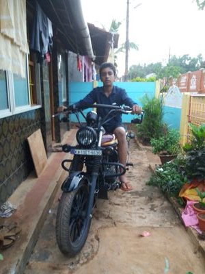 Adithyaas2's profile picture. Bike rider