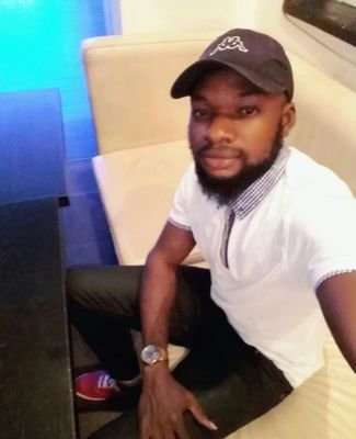 AndrewsCollins2's profile picture. Me