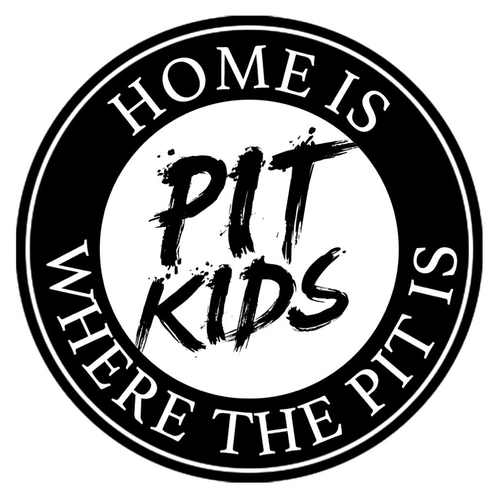 pitkidsblog's profile picture. 🤘🏼HOME IS WHERE THE PIT IS 🤘🏼Blog /Alternative / Rock / Poppunk / Metalcore /  Visit us on https://t.co/jVRIorPGir