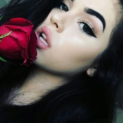 rpwmag's profile picture. alone.