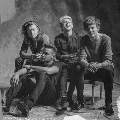 stay at home moms, working moms, single moms, single ladies, over 25s that share a common love...4 European hotties that make us live while we're young.