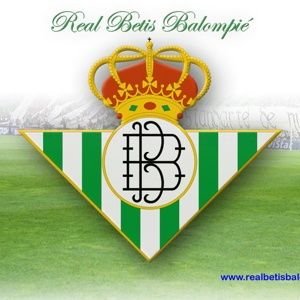 Manueltuk10's profile picture. 