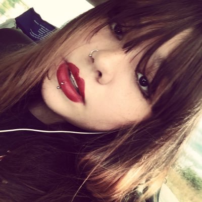 anaannda_m's profile picture. I may not have built this kingdom but I'll make fucking sure that I protect it from you