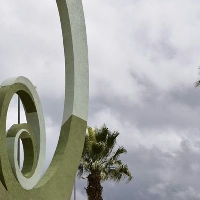 Hadablan's profile picture. جَميل إن تَبتسِموا رُغَم ألم كل شَيء ..وَجميلة هي الثَقة بالله بإن كُل وَجع سَيمضِي يَوماً مَا !,. خٌےـوُآطـر