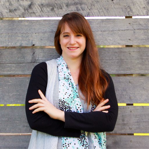 Creative Director and small biz helper. Good food eater, coffee and wine drinker. Tree changer and music lover. Mother, young widow and cat lady.