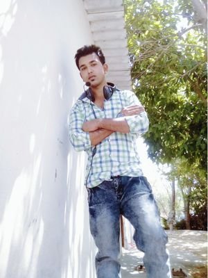 kishorebiswa35's profile picture. जितना चाहे रूला ले मुझको तू ऐ जिन्दगी,
हंसकर गुजार दूँगा तुझको मेरी भी ये जिद्द है
,,,-
♥♡♧♣●★☆★☆★loding→→→→. . .99.9%officiaVolume: ▁▂ ▃ ▄ ▅ ▆ █