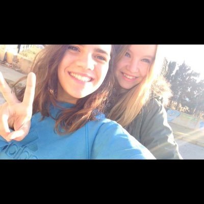 ashleighloxa's profile picture. 