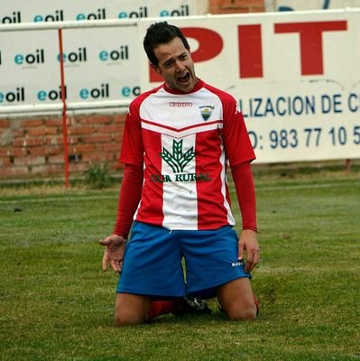 Jugador de futbol del Atlético Tordesillas, GCE Villaralbo, Real Ávila, Atlético Astorga, CD Iscar y Real Valladolid B.