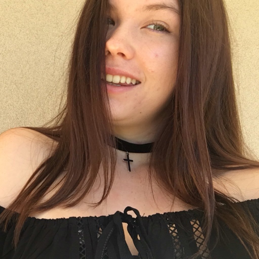 CharmaynePilton's profile picture. Teenager Australian Instagram: XcharbabeX