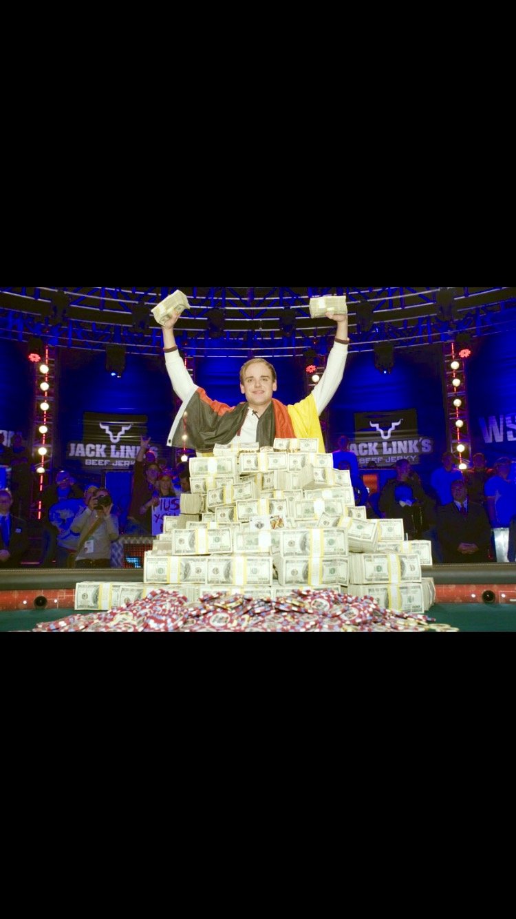 DrKevinDur's profile picture. 