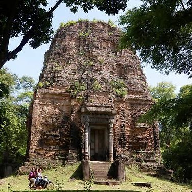 kim_sophal2's profile picture. I am keen to know what I don't know and do what  don't know how to do!